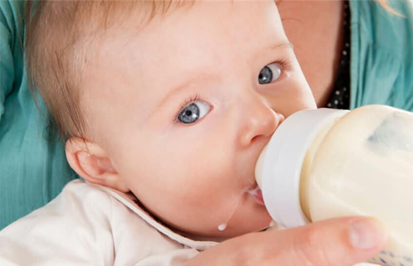 大拇指家政_宝宝吐奶,www.dmz001.com